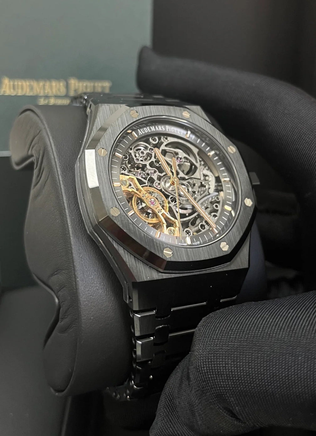 AUDEMARS PIGUET ROYAL OAK "SKELETON" BLACK