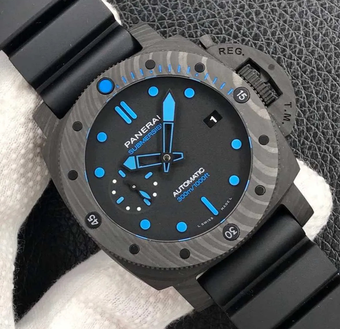 PANERAI SUBMERSIBLE CARBONTHEC AUTOMATIC