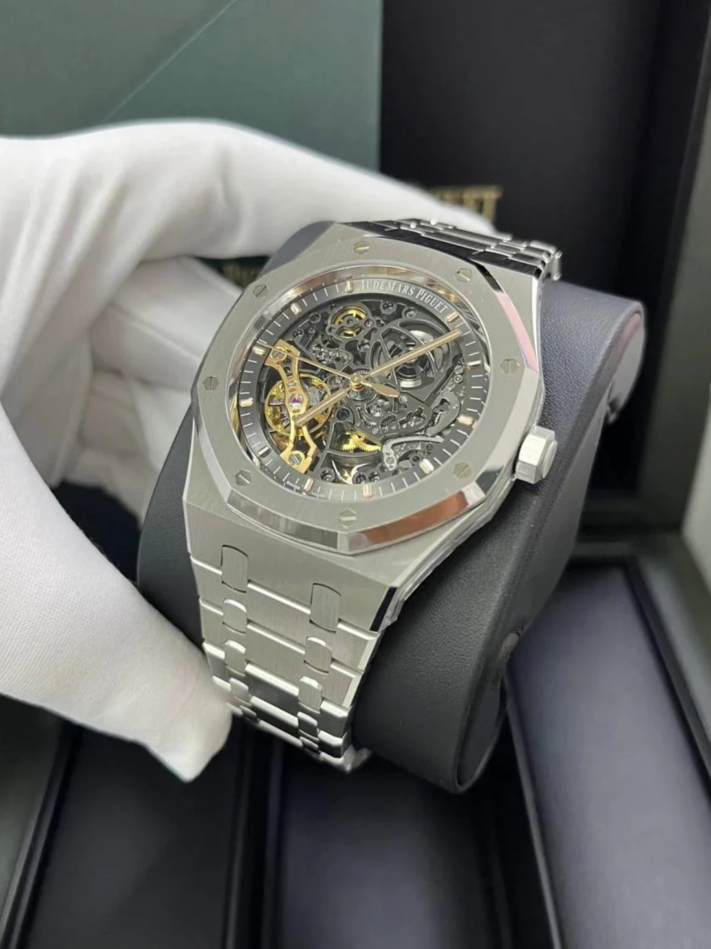 AUDEMARS PIGUET ROYAL OAK "SKELETON"