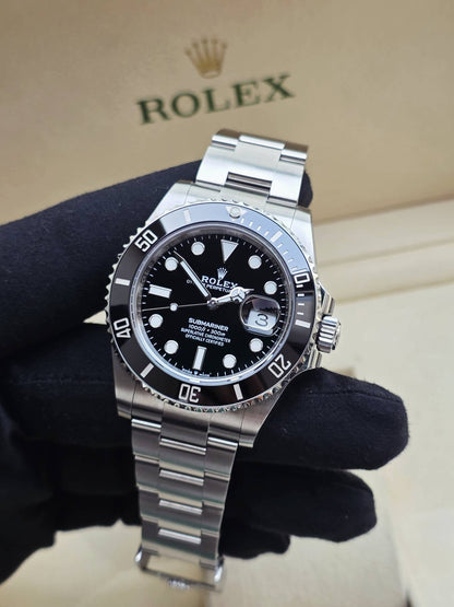 ROLEX SUBMARINER DATE