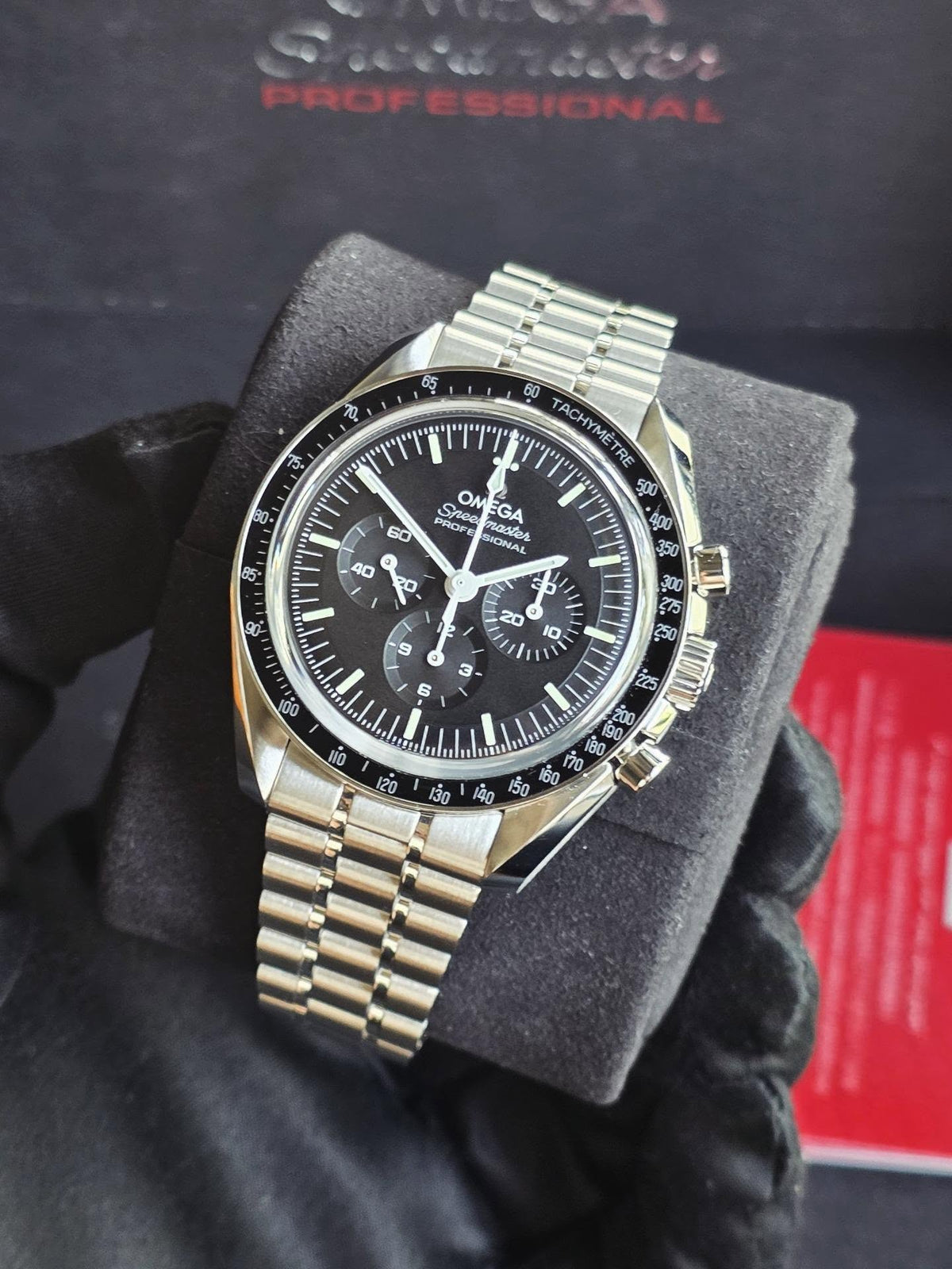 OMEGA SPEEDMASTER BLACK