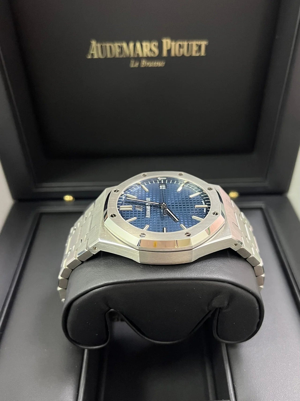 AUDEMARS PIGUET ROYAL OAK DEEP BLUE