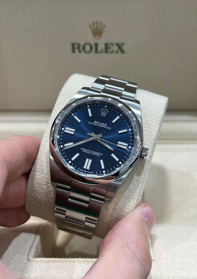 ROLEX OYSTER PERPETUAL BLUE DIAL