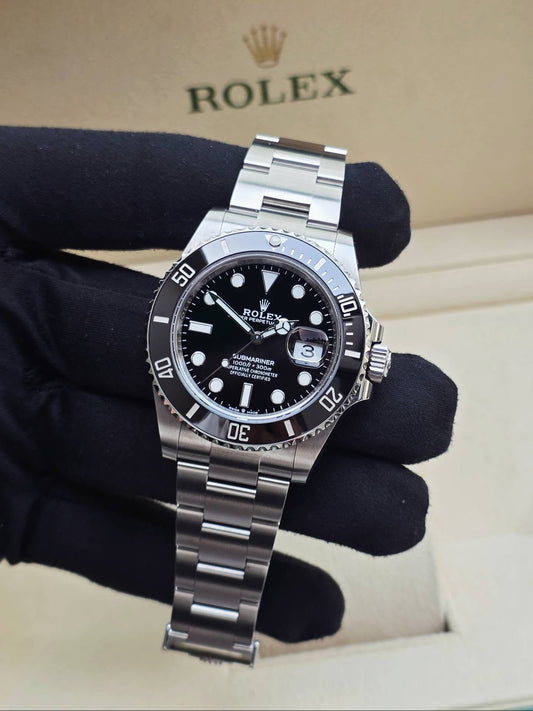 ROLEX SUBMARINER DATE