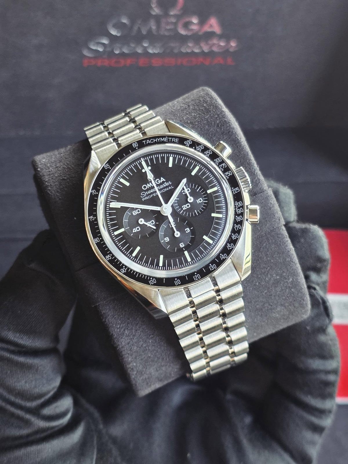 OMEGA SPEEDMASTER BLACK