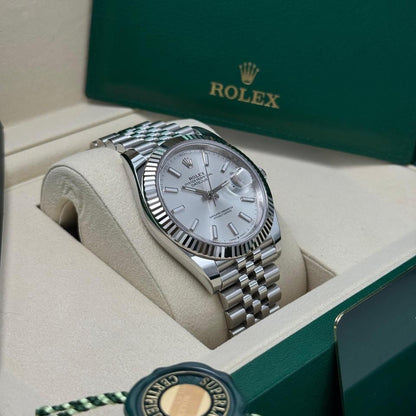 ROLEX DATEJUST JUBILÈE SILVER DIAL