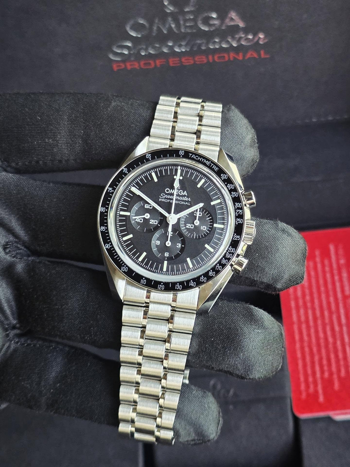 OMEGA SPEEDMASTER BLACK