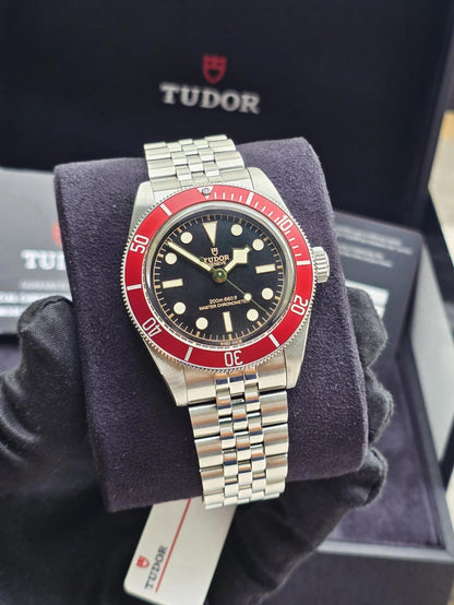 TUDOR BLACK BAY 41MM BRACCIALE JUBILEE