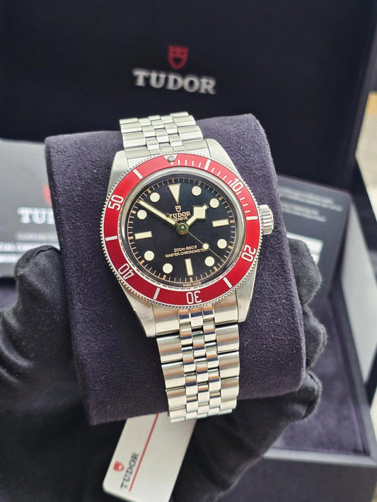 TUDOR BLACK BAY 41MM BRACCIALE JUBILEE