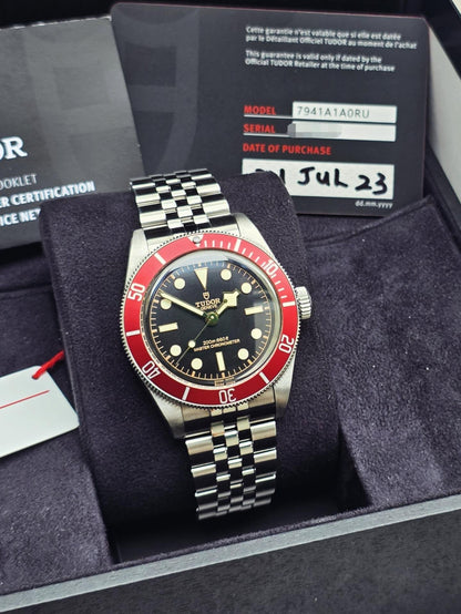 TUDOR BLACK BAY 41MM BRACCIALE JUBILEE