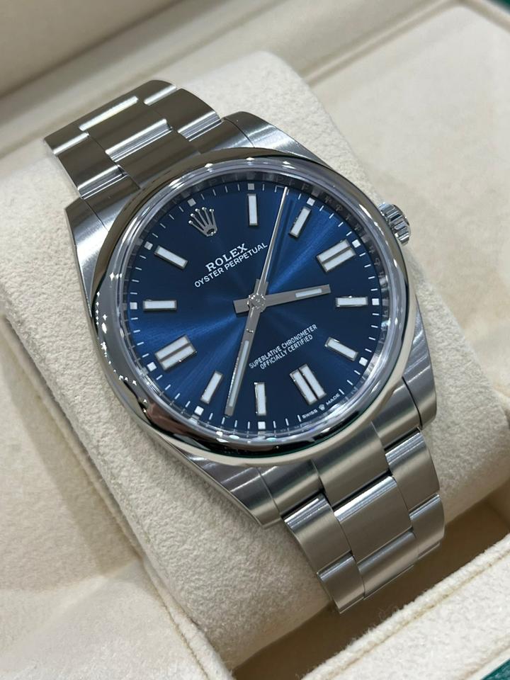 ROLEX OYSTER PERPETUAL BLUE DIAL